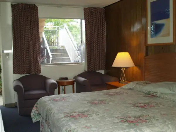 Parkview Motor Lodge 6